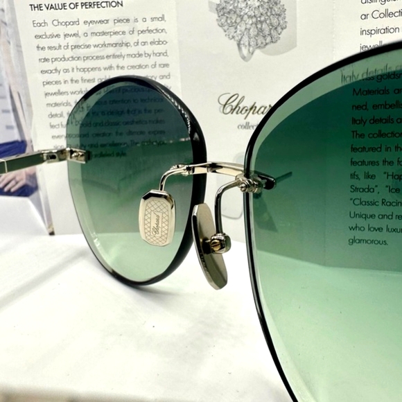 👑Chopard 🏆Made in. Japan 🇯🇵 ‼️Special edition Sunglasses 2SCHD43S 🆙 - Picture 8 of 15